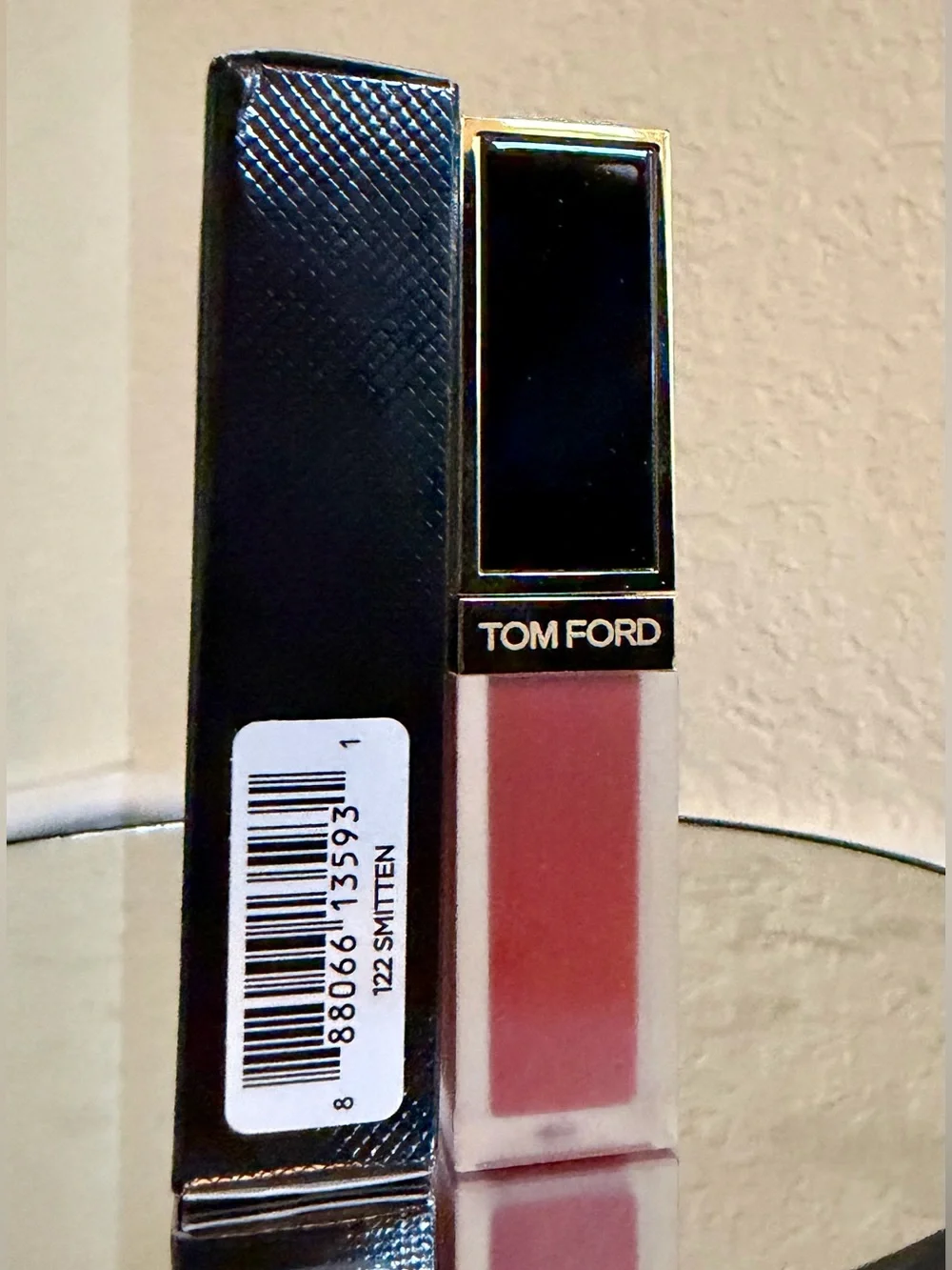 Smitten TOM FORD Liquid Lip Luxe Matte NIB